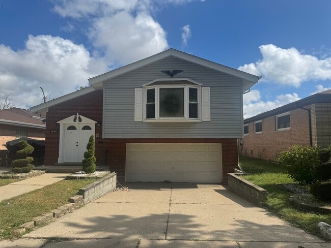 property at 14811 Minerva Ave