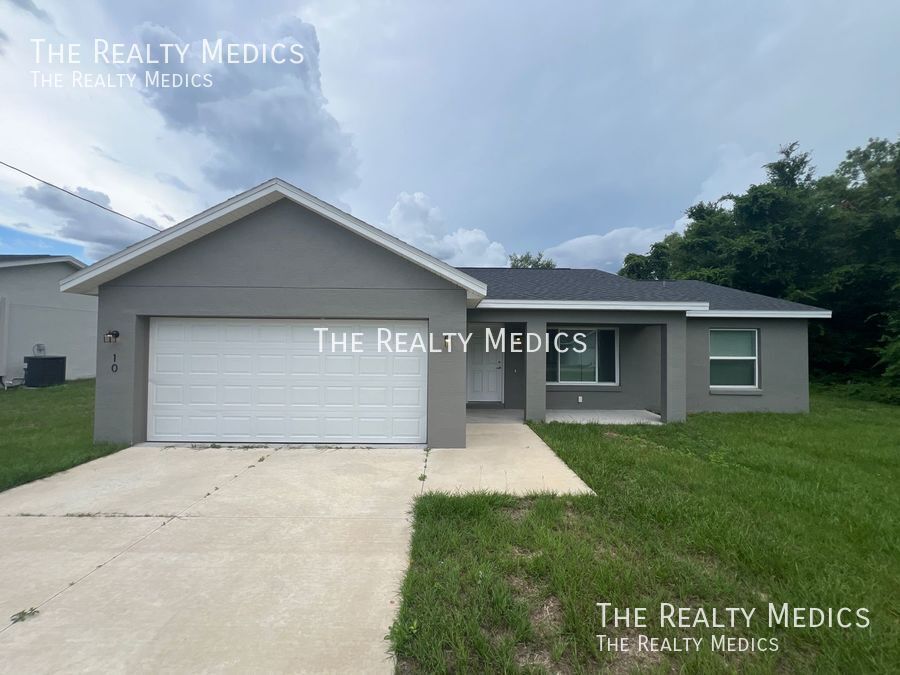 10 Malauka Loop Pl in Ocklawaha, FL - Building Photo