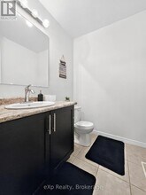 135 Hardcastle Dr in Cambridge, ON - Building Photo - Building Photo