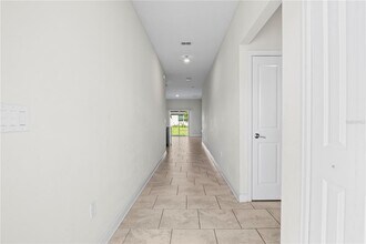 1415 Oak Marsh St in Davenport, FL - Building Photo - Building Photo