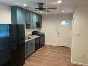 535 Plymouth St in Houston, TX - Building Photo - Building Photo
