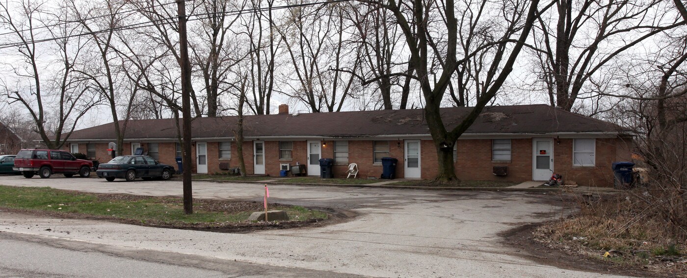 2920 Bluff Rd in Indianapolis, IN - Building Photo