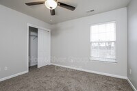 845 Hedgepath Terrace photo'