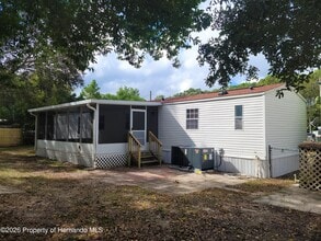 5323 S Knobhill Terrace in Homosassa, FL - Building Photo - Building Photo