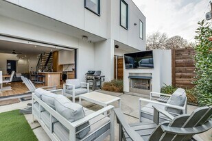 6113 Hudson St in Dallas, TX - Building Photo