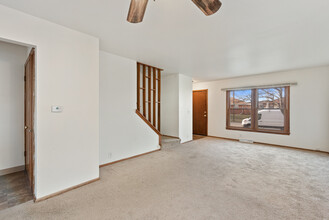 9554 W Beckett Ave in Milwaukee, WI - Building Photo - Building Photo