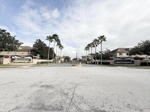 2983 Ashland Ln S in Kissimmee, FL - Building Photo - Building Photo