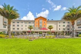 Vista Grand at Spring Hill in Spring Hill, FL - Building Photo - Building Photo