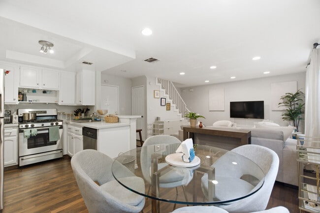 property at 839 S Holt Ave