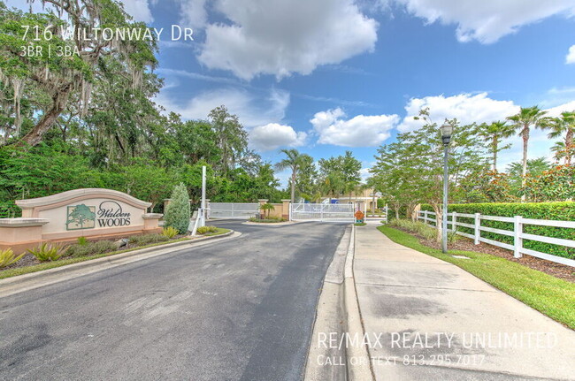 property at 716 Wiltonway Dr
