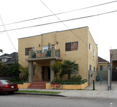 779 E 18th St in Los Angeles, CA - Building Photo - Building Photo