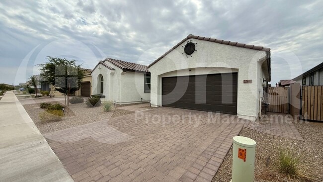 property at 22937 E Poco Calle