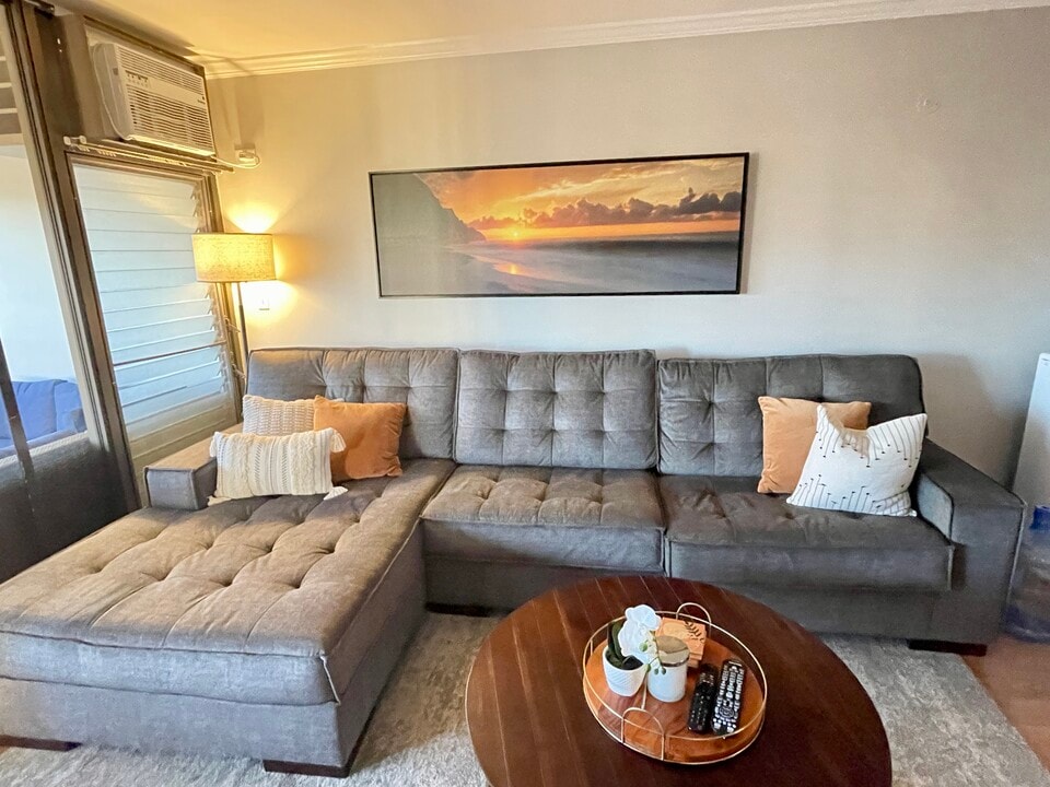 1521 Alexander St, Unit 406 in Honolulu, HI - Foto de edificio