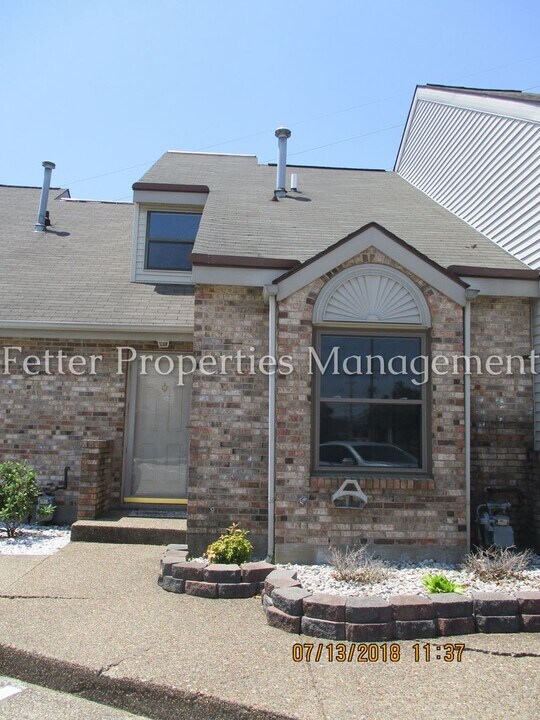 1130 Loft Cove in Evansville, IN - Building Photo