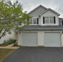 1225 Brookdale Dr in Carpentersville, IL - Building Photo