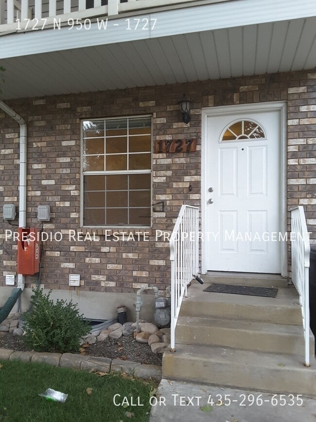 property at 1727 N 950 W St