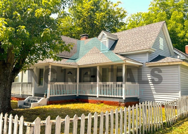 property at 714 Dillard St