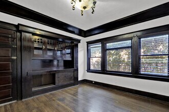 1340 W 30th St in Los Angeles, CA - Building Photo - Building Photo