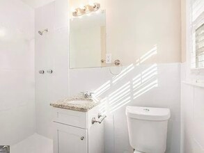 2112 Royal Fox Way in Decatur, GA - Building Photo - Building Photo
