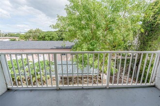 621 SW 15th Ave in Miami, FL - Building Photo - Building Photo