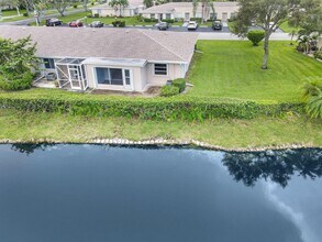 8807 Bella Vista Dr in Boca Raton, FL - Building Photo - Building Photo