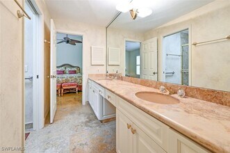 481 Crestwood Rd in Naples, FL - Building Photo - Building Photo