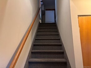 62 Tonopan St in Mastic, NY - Building Photo - Building Photo