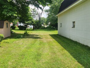 308 1st Ave in Vestal, NY - Building Photo - Building Photo