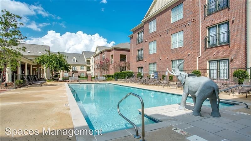 Midtown Village in Tuscaloosa, AL - Foto de edificio