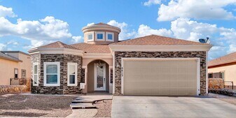 5413 Roberto Avalos Ct in El Paso, TX - Building Photo