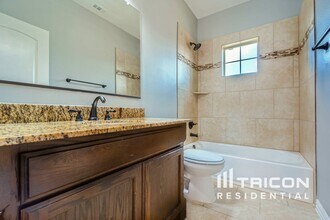 1990 Timber Oaks Dr in Garland, TX - Building Photo - Building Photo