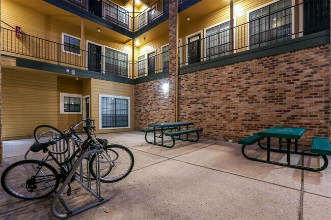 912 W 22nd St in Austin, TX - Building Photo - Building Photo