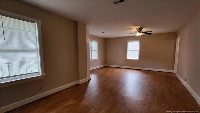 414 W 3rd St in Pembroke, NC - Building Photo - Building Photo