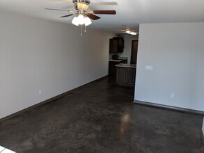 56 W Center St in Dover, AR - Building Photo - Building Photo