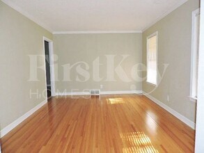 3040 Wade St in Memphis, TN - Building Photo - Building Photo