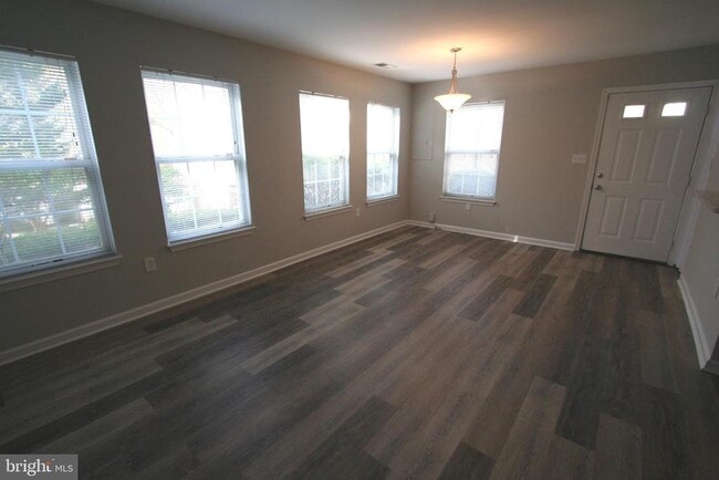 6233 Sandpiper Ct in Elkridge, MD - Building Photo - Building Photo