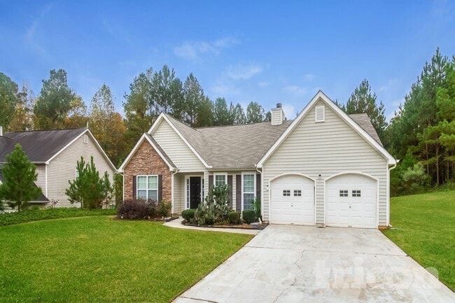 7740 Country Pass in Fairburn, GA - Foto de edificio - Building Photo