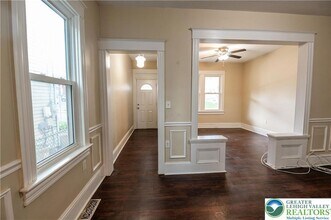1057 Jackson St in Easton, PA - Building Photo - Building Photo