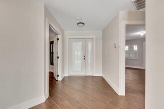 7770 Villa Nova Dr in Boca Raton, FL - Building Photo - Building Photo
