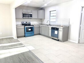 509 Charlotte St in Greenville, TX - Building Photo - Building Photo