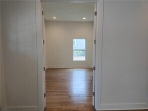 3279 Elm St in College Park, GA - Building Photo - Building Photo