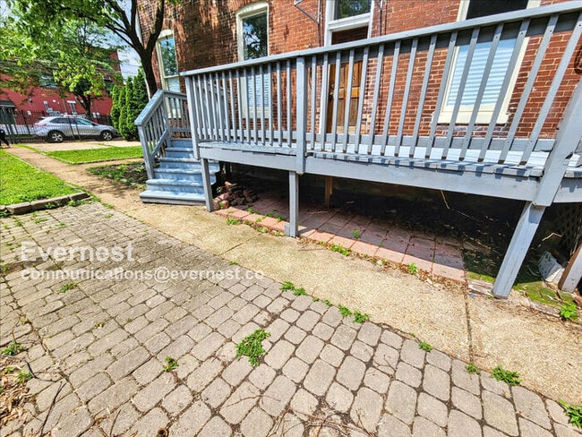 property at 1806 Rutger St