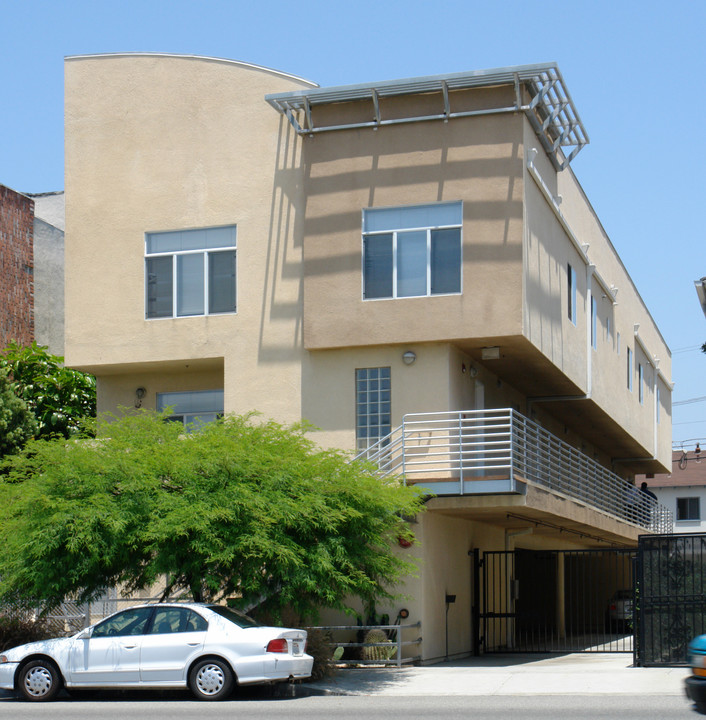 3836 Overland Ave in Culver City, CA - Building Photo