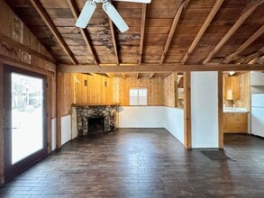 241 Cahuenga Dr in Oxnard, CA - Building Photo - Building Photo