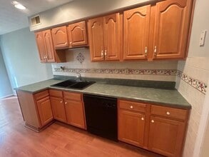 5365 Camelot Dr in Fairfield, OH - Building Photo - Building Photo