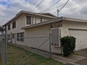 7118 Westview Pl in Lemon Grove, CA - Foto de edificio - Building Photo