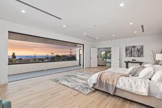 4386 Newport Ave in San Diego, CA - Building Photo - Building Photo