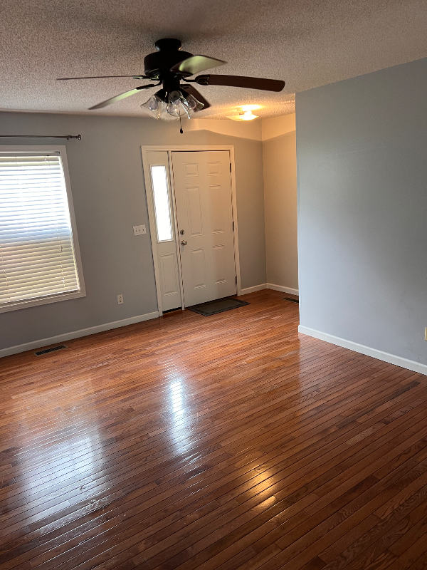 44 Tulip Grove Cir in Bristol, TN - Building Photo - Building Photo