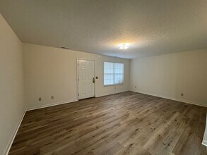107 Sycamore Ct in Bridgewater, VA - Building Photo - Building Photo