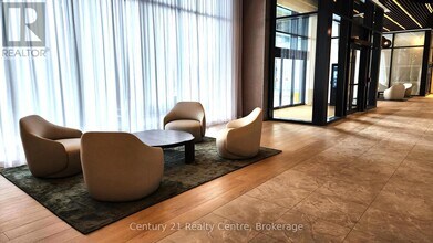 15 Skyridge Dr in Brampton, ON - Building Photo - Building Photo